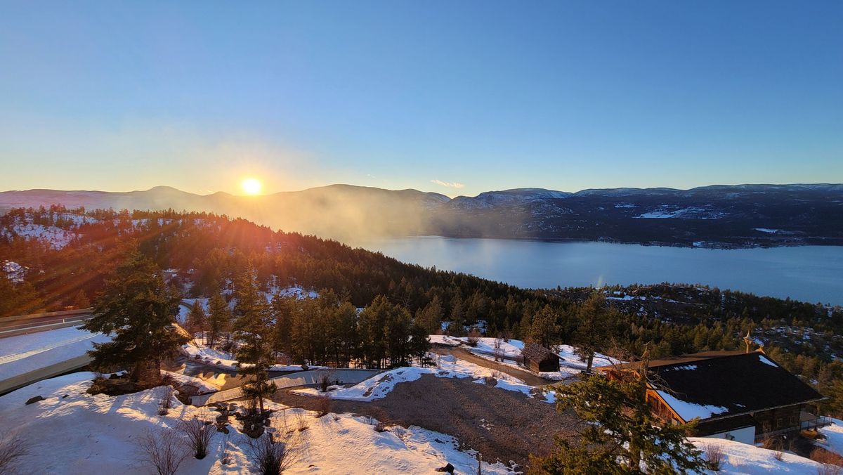 Winter sunrise over the lake